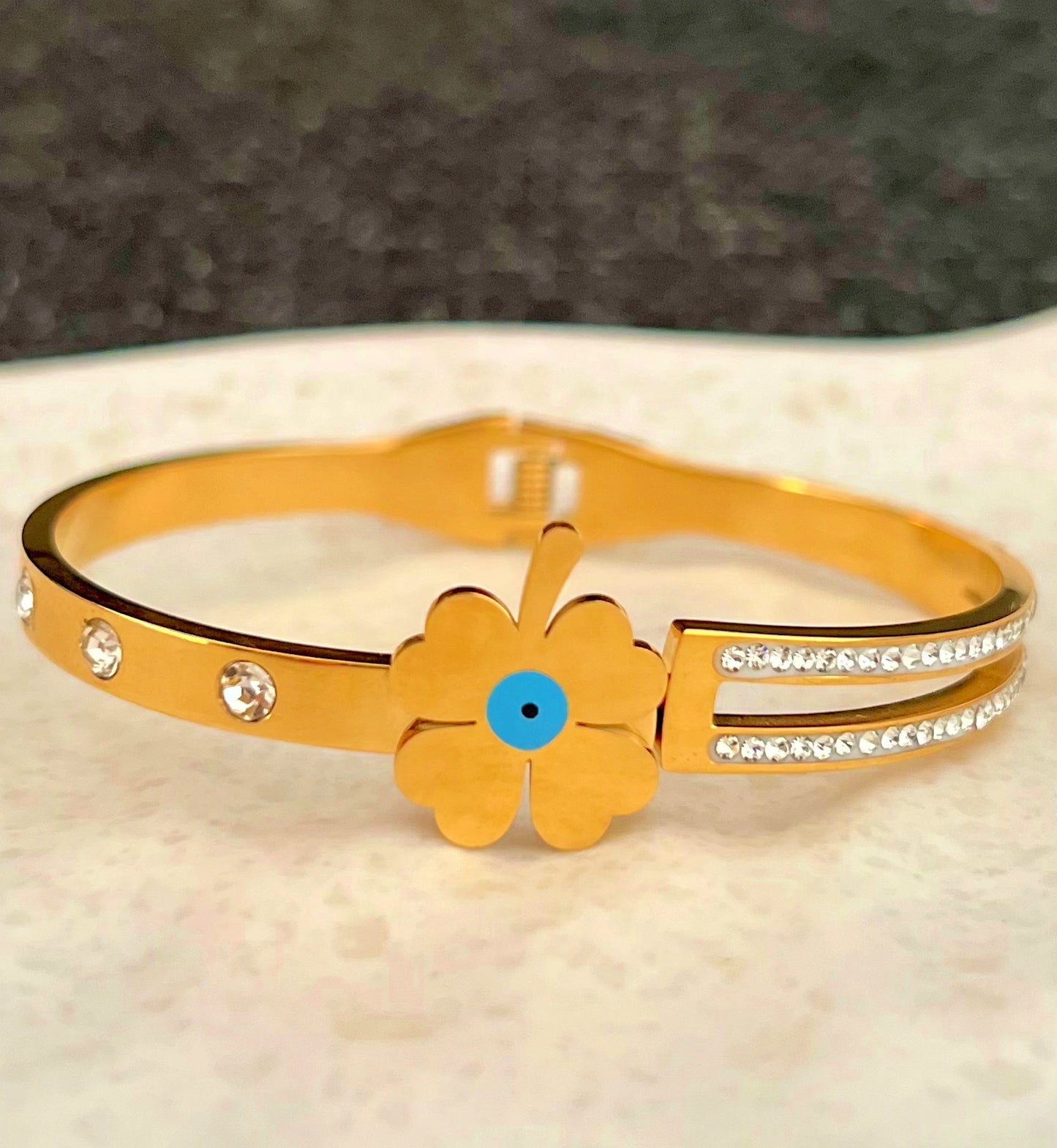 Golden Clover Charm Bangle