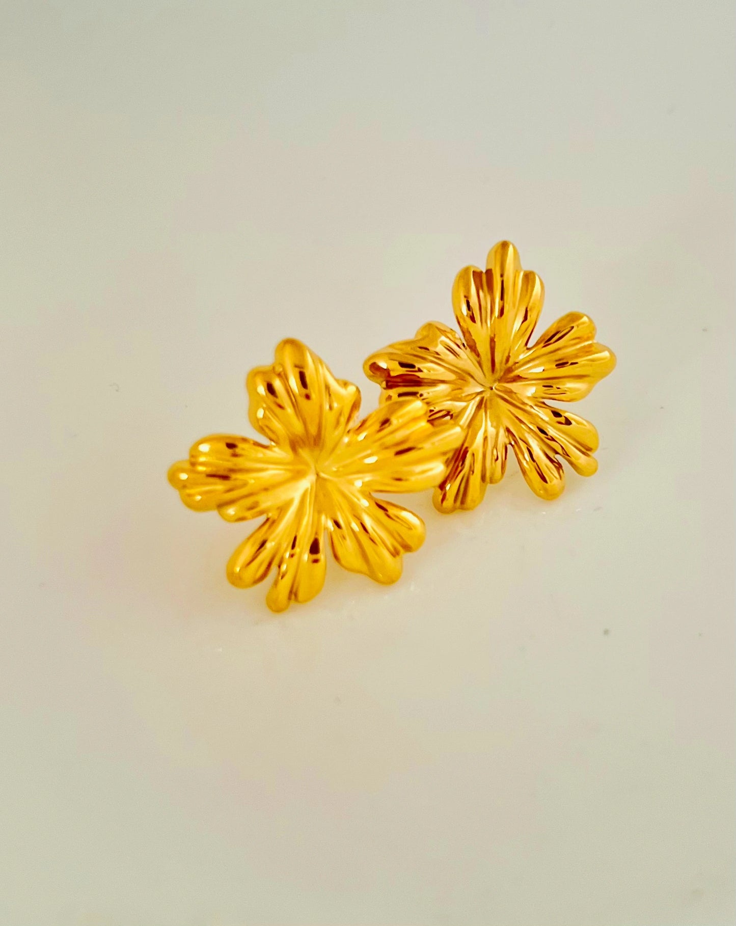 Goldora Blossom Earring