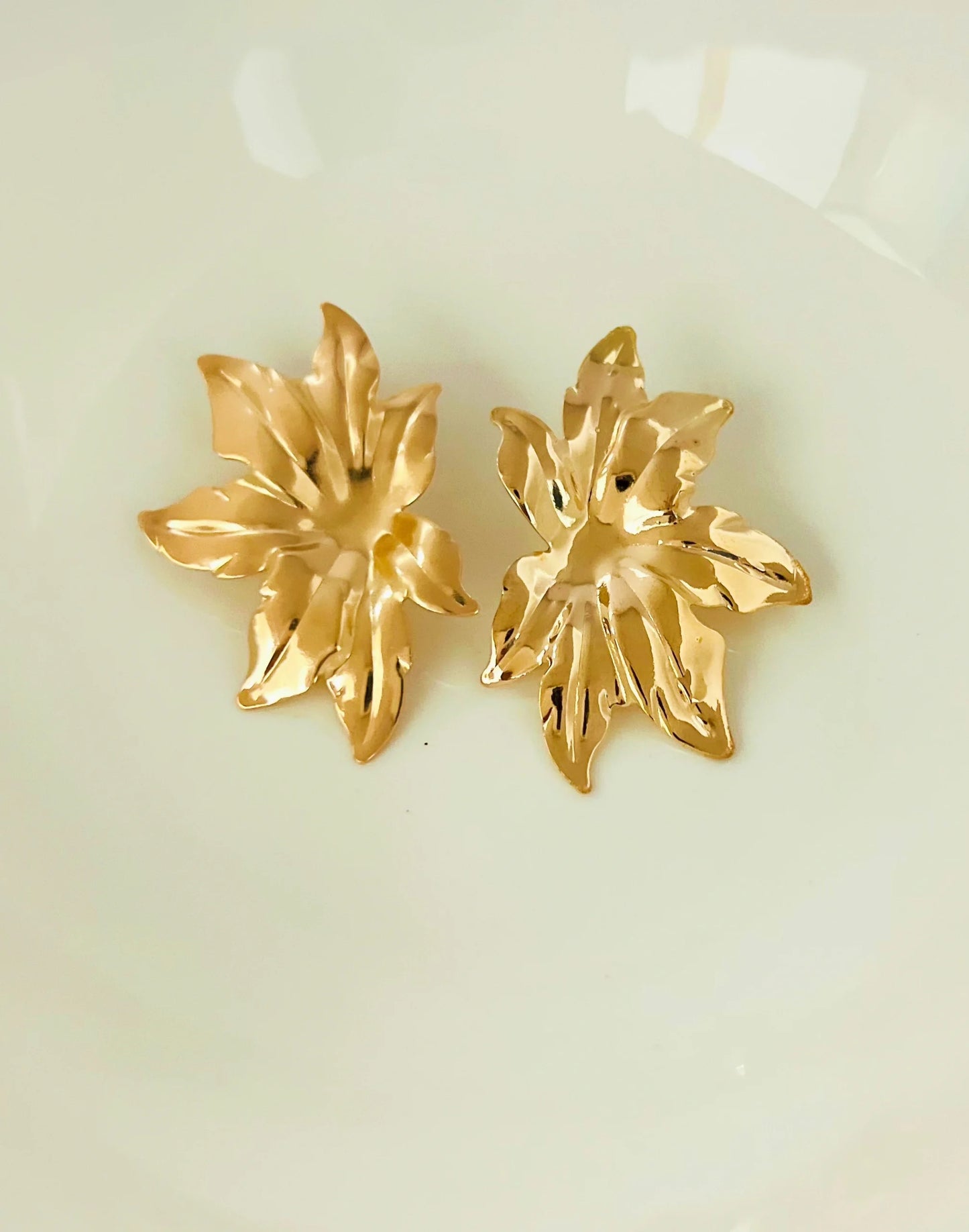 Golden Leaf Arc