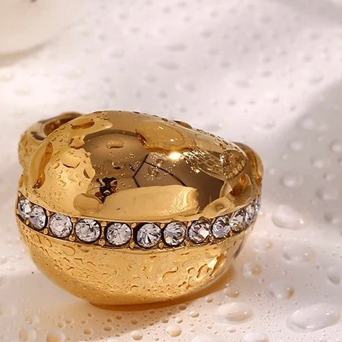 Aura Curve Adjustable Crystal Ring