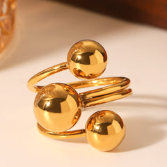Aurora Trio Sphere Gold Ring