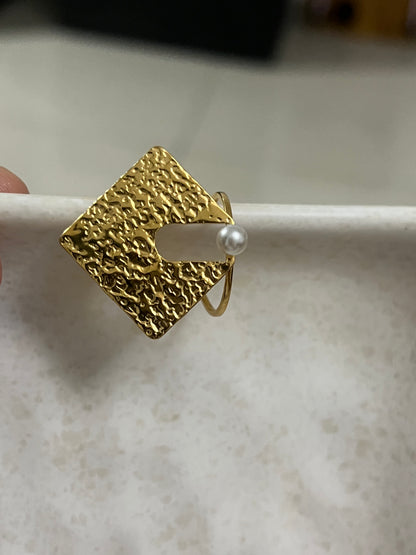 Avant Pearl Adjustable Statement Ring