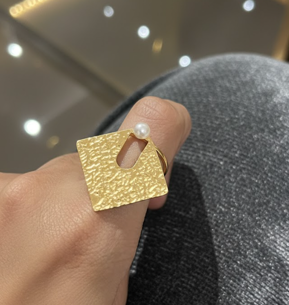 Avant Pearl Adjustable Statement Ring
