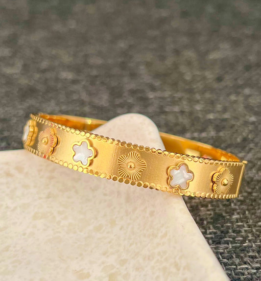 Blooming Beauty Bangle