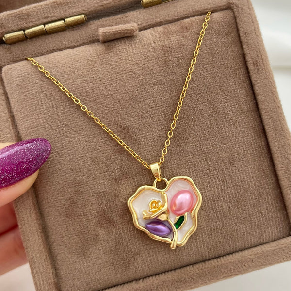 Blossom Heart Pearl Necklace