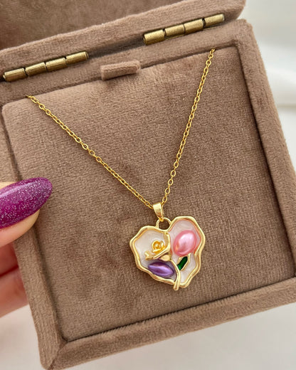 Blossom Heart Pearl Necklace