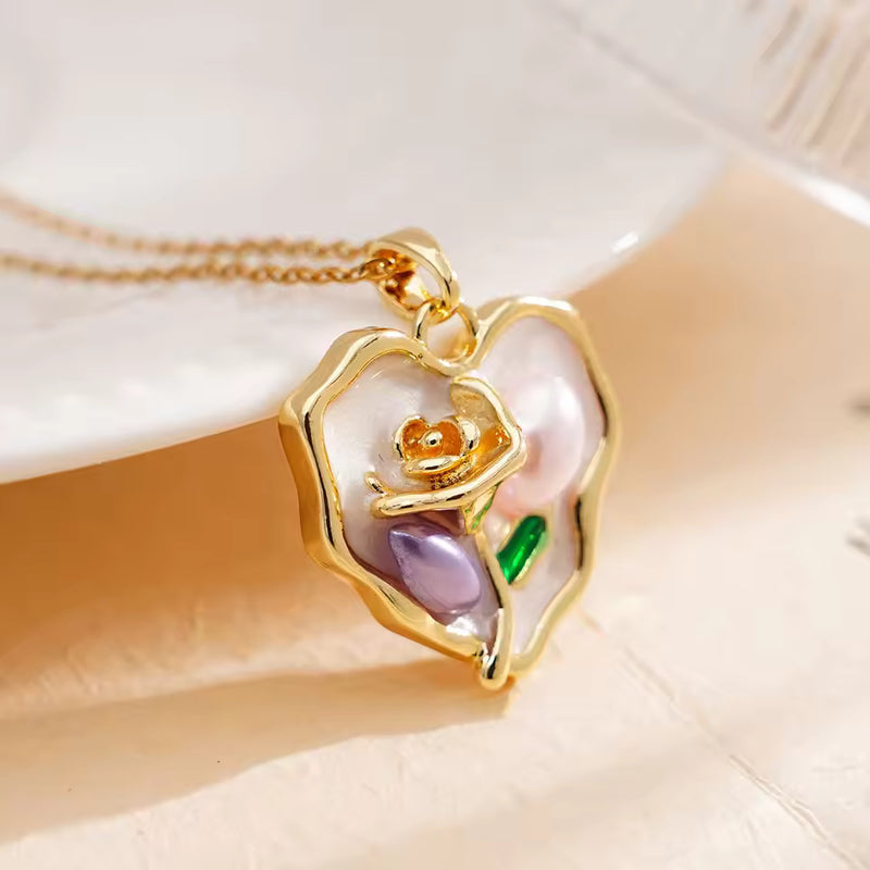 Blossom Heart Pearl Necklace