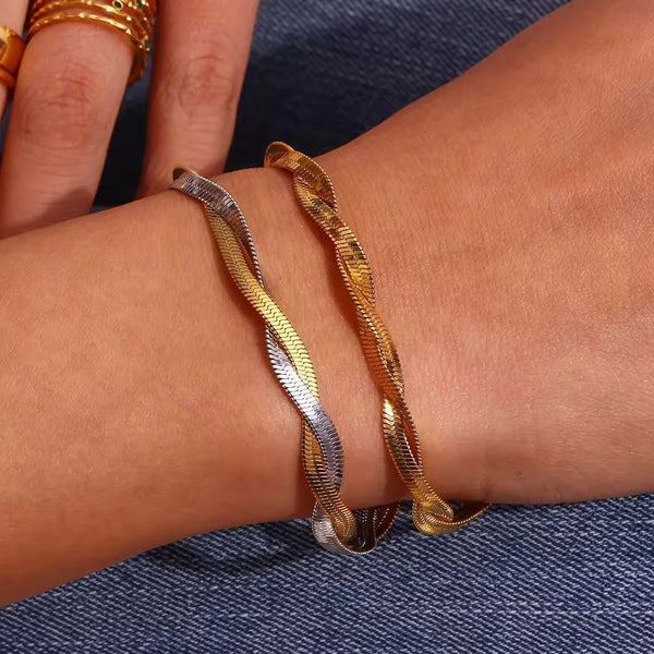 Brooklyn Twist Two-Tone Bracelet