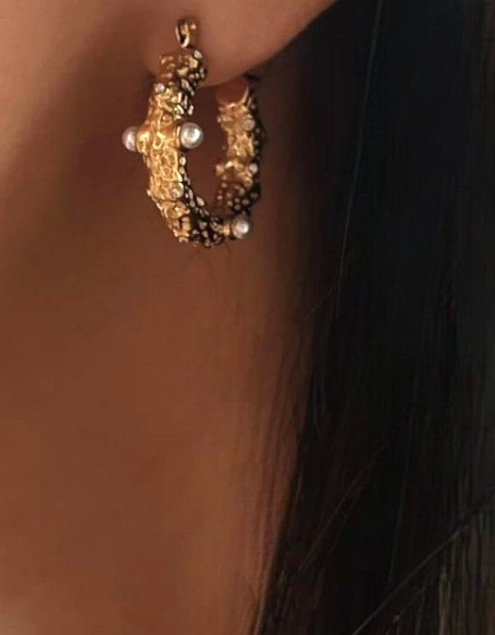 Celestia Pearl Textured Hoops