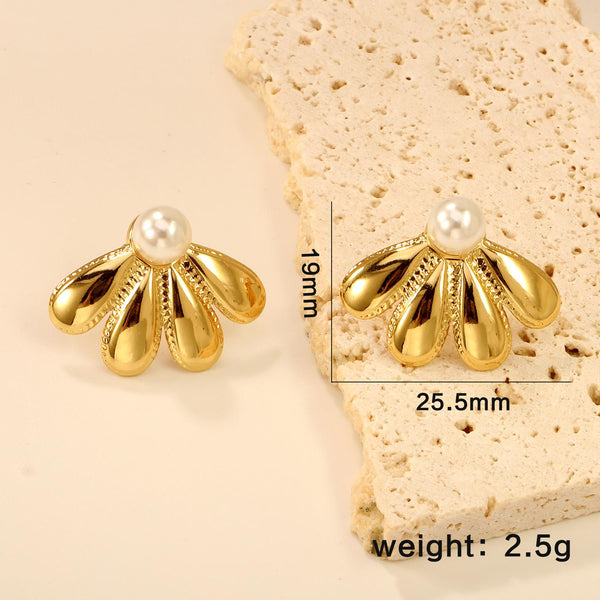 Daisy Pearl Gold Plated Earrings