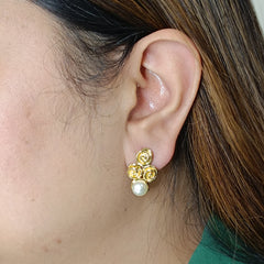 Elara Spiral Pearl Drops