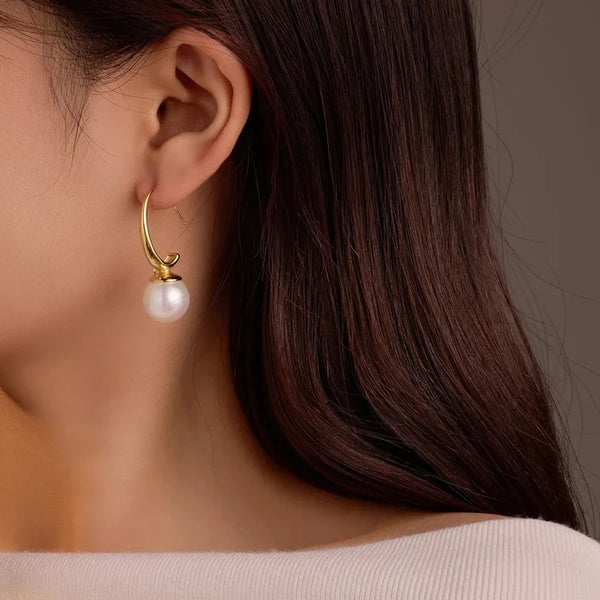 Elegant Curve Pearl Drop Earrings