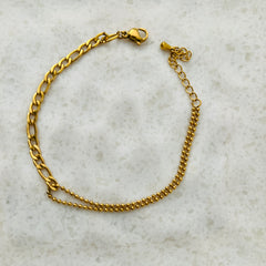 Elegant Harmony Gold Chain Bracelet
