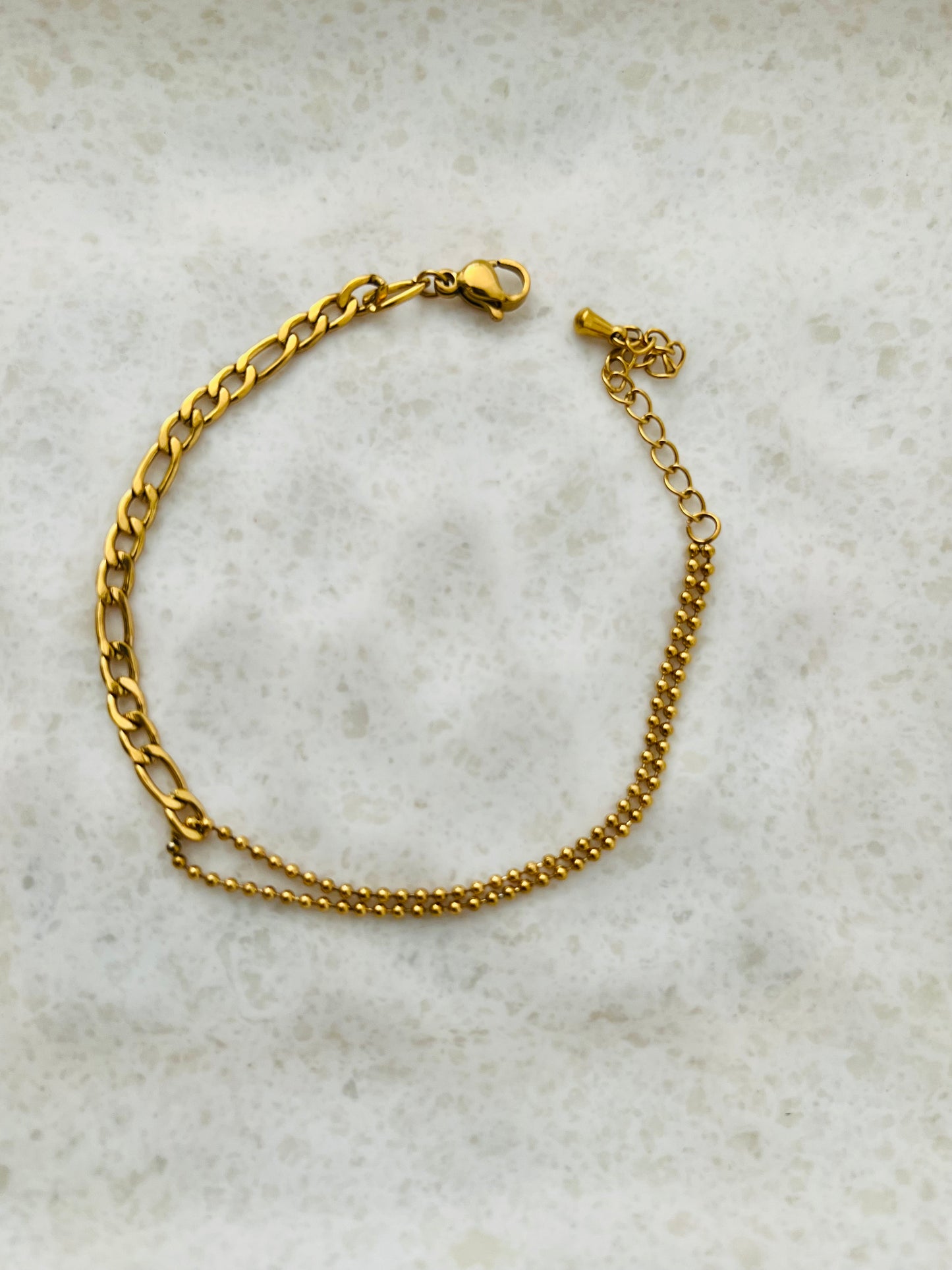 Elegant Harmony Gold Chain Bracelet