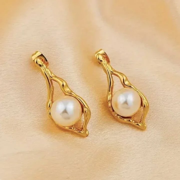 Ember Sculpted Pearl Drops