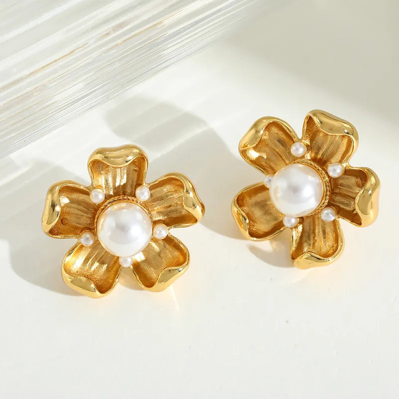 Flora Pearl Blossom Studs