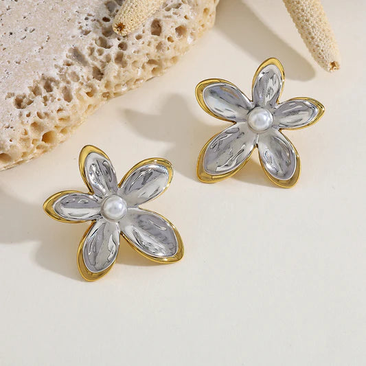 Florin Bi-Tone Pearl Studs