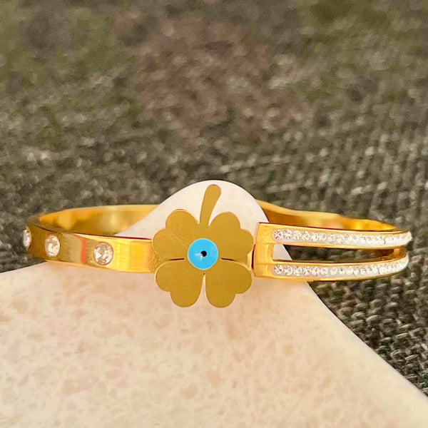 Golden Clover Charm Bangle