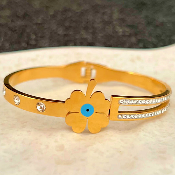 Golden Clover Charm Bangle