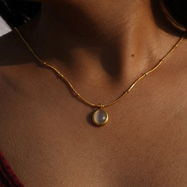 Golden Aura Oval Pendant Necklace