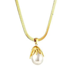 Golden Dewdrop Pearl Pendant Necklace