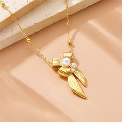 Golden Petal Pearl Necklace