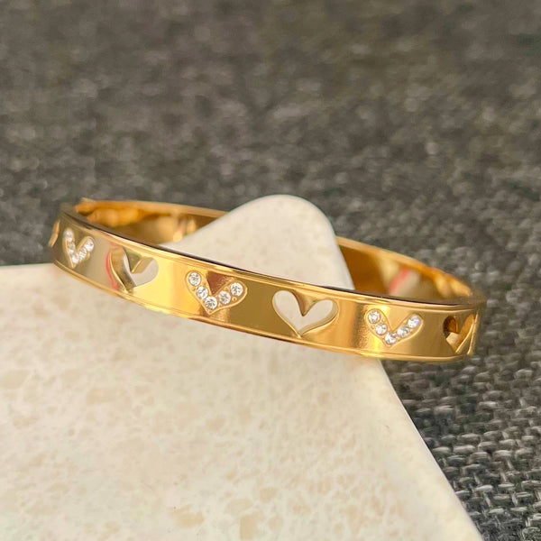 Heartfelt Gold Bangle