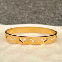 Heartfelt Gold Bangle