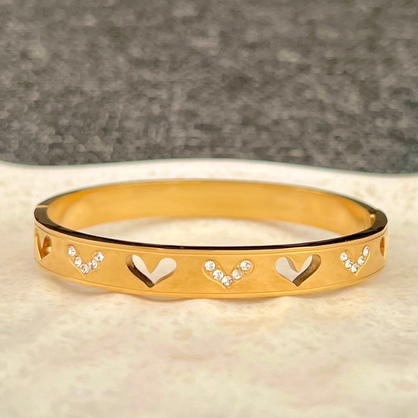 Heartfelt Gold Bangle