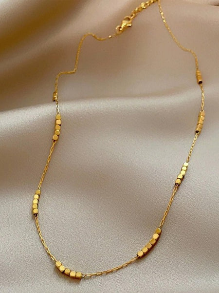 Hexa Chic Gold Necklace