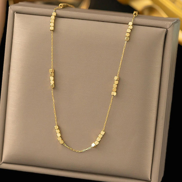Hexa Chic Gold Necklace