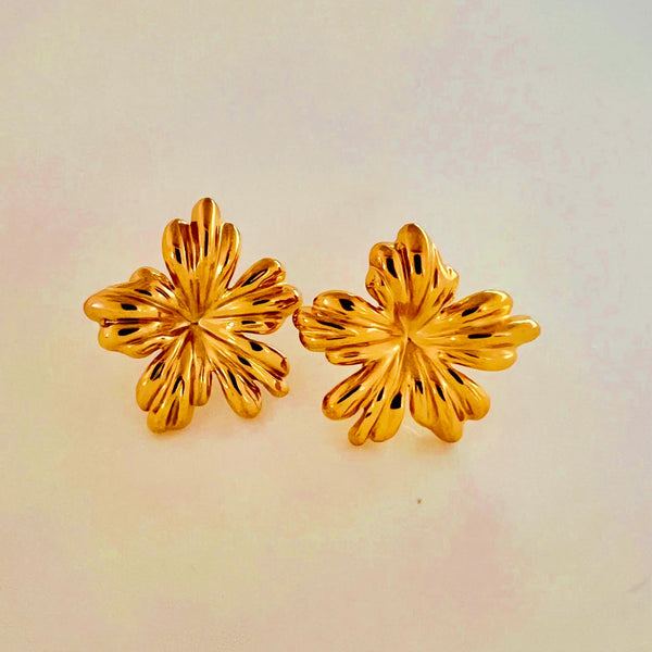 Goldora Blossom Earring