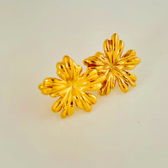 Goldora Blossom Earring