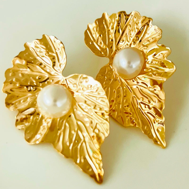 Golden Pearl Leaf Earring