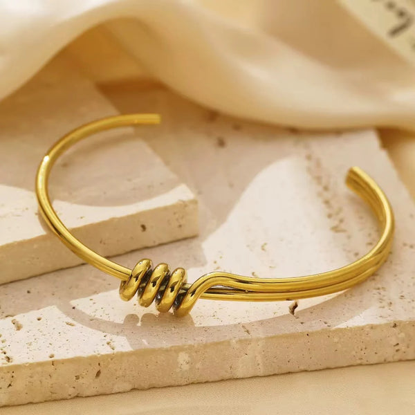 Infinite Knot Open Gold Bracelet