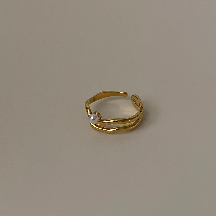 Luminous Loop Gold & Pearl Adjustable Ring