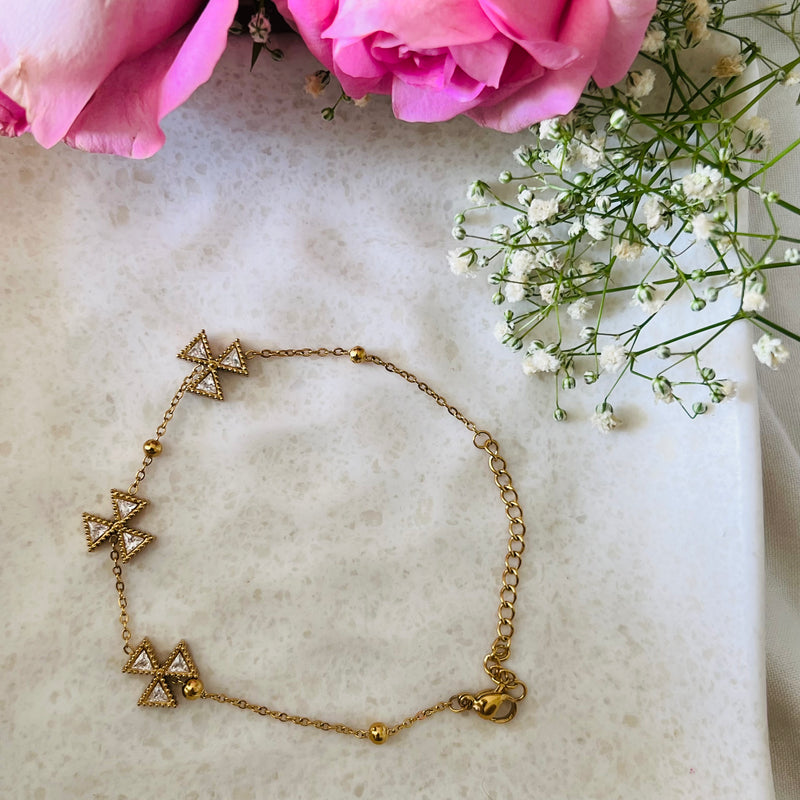 Luxe Geo Sparkle Chain Bracelet