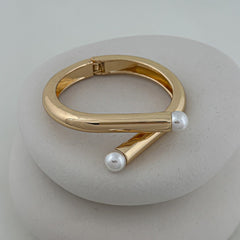 Luxe Twist Pearl Cuff Bracelet