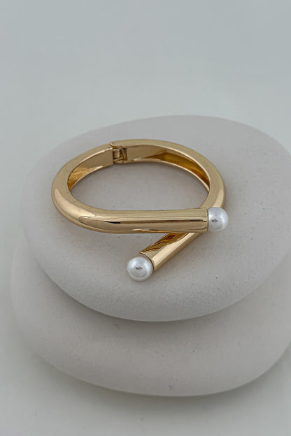 Luxe Twist Pearl Cuff Bracelet
