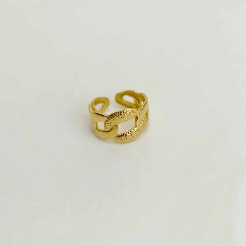 Majestic Chain Adjustable Gold Ring