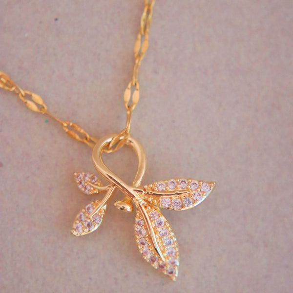 Diamond Flowers Necklace