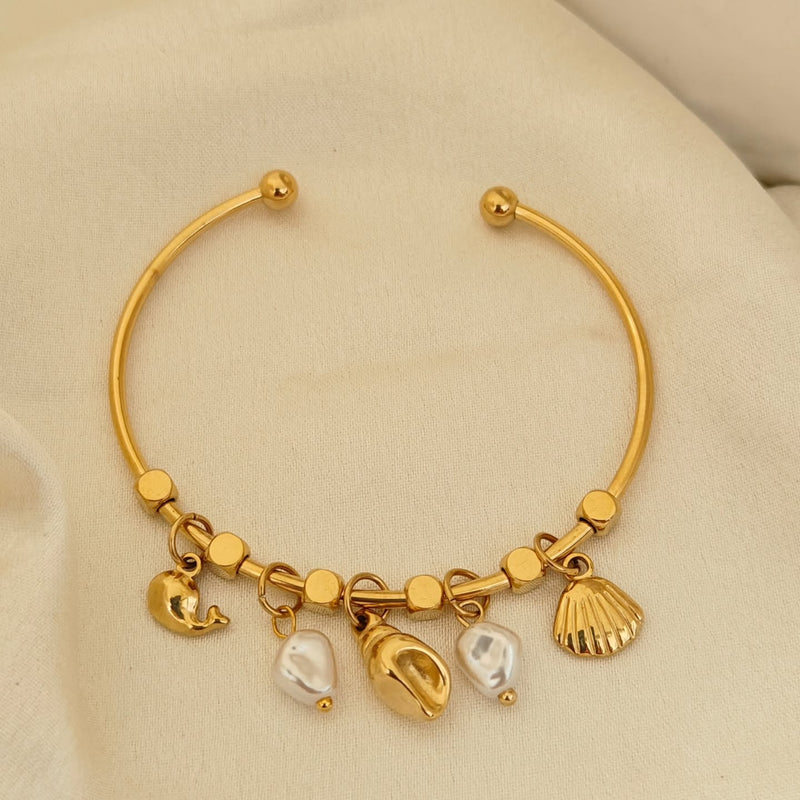Oceansong Shell & Pearl Gold Bangle