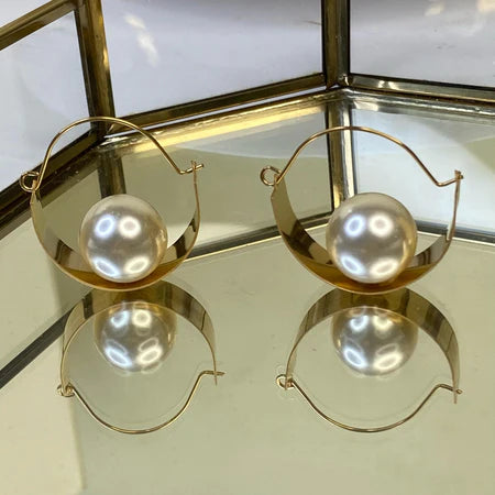 Orbit Pearl Sculptural Hoops
