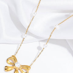 Pearl Bow Glow Necklace