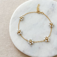 Petal Bliss Pearl Bracelet