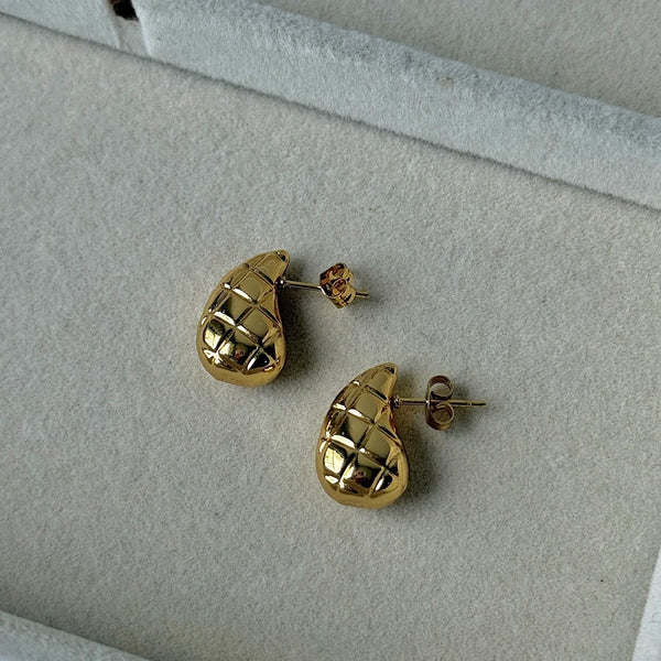 Quilted Gold Paisley Studs