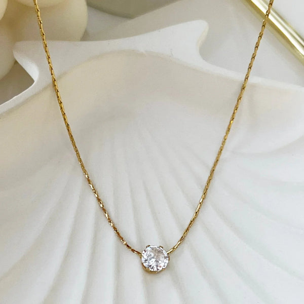 Radiance Solitaire Gold Necklace
