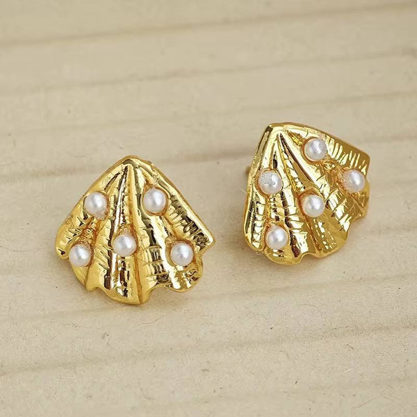 Seashell Pearl Gold Plated Earrings – Luxe Oceanic Studs