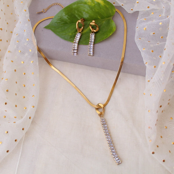 Serpentine Sparkle Necklace & Earring Set