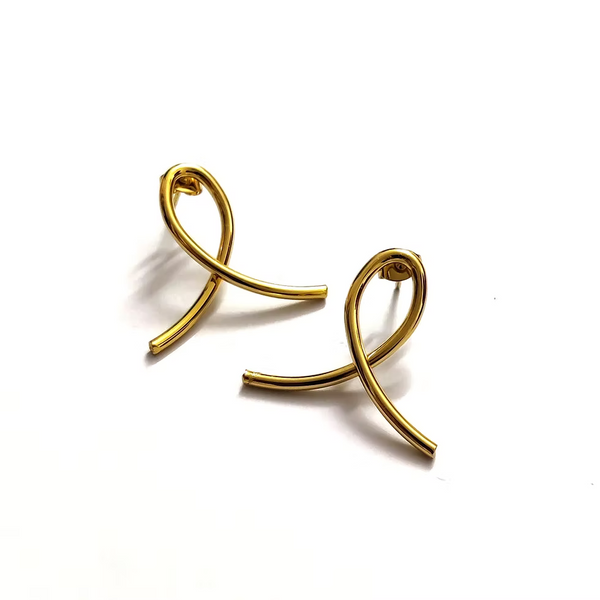 Sleek Arc Gold Earring